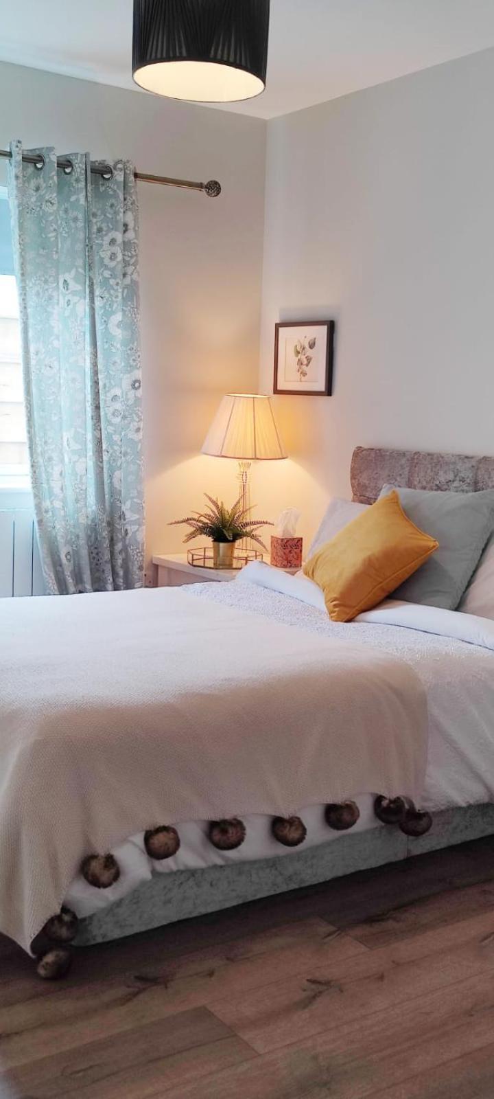 Butterfly Guesthouse - Entire Home Within 5Km Of Galway City Exterior foto